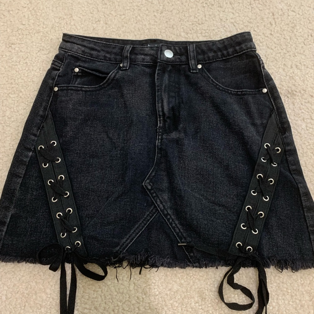 denim mini skirt with lace